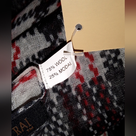 Nwt Black Scarf - Picture 5 of 5